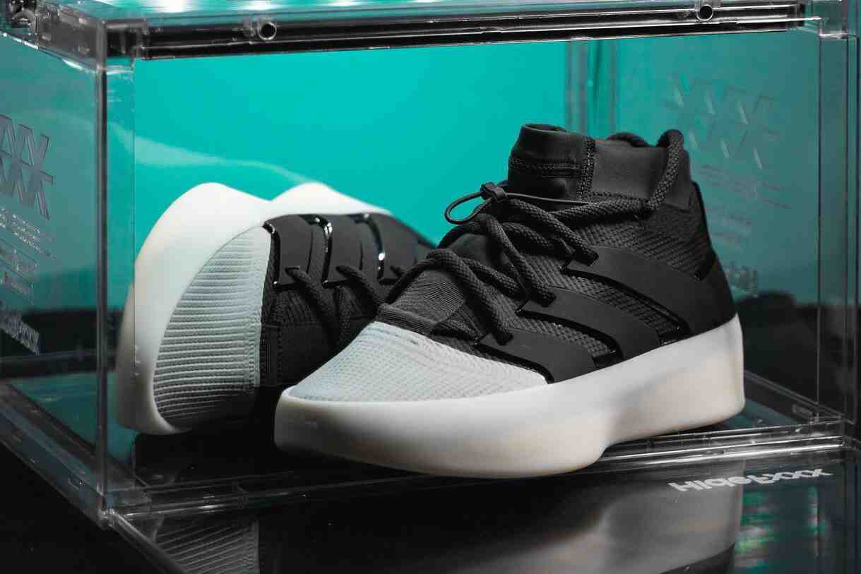 运动鞋, Fear of God, Boost, Basket, Adidas - Fear of God Athletics x adidas 将在2023年假期发布 The Two。