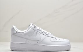 耐克Nike Air Force 1 Low 空军一号低帮百搭休闲运动板鞋 货号：315122 111