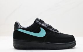 Nike Air Force 1 Low 空军一号低帮休闲运动板鞋 货号：UK3699-055