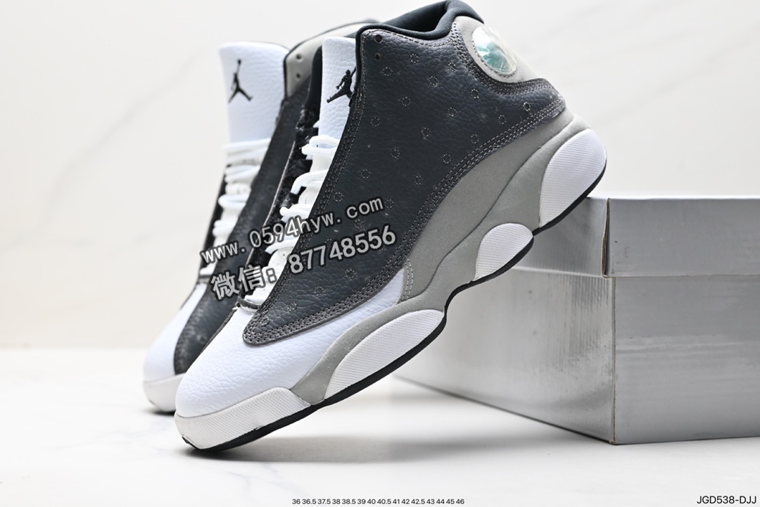 耐克 Air Jordan 13 XIII 中帮篮球鞋 灰色 货号：JGD538-DJJ