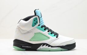 Air Jordan 5 SE Craft 高帮篮球鞋 米白色 货号：CN2932-100