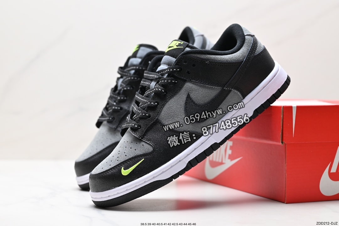 运动鞋, 板鞋, 扣篮系列, Zoom, Nike SB, NIKE - Nike SB DuNike Low 扣篮系列 鞋子类型：休闲运动滑板板鞋 鞋帮高度：低帮 货号：FQ2205-001