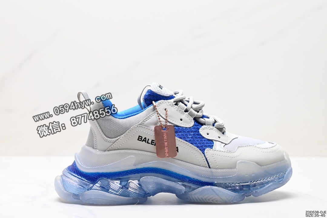 BALENCIAGA Triple S做旧厚底老爹鞋 组合底 墨绿
货号：ZDD538-DJE