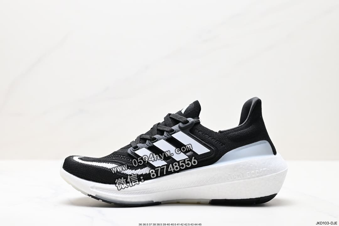 阿迪达斯, 跑鞋, 跑步鞋, 慢跑鞋, Ultraboost, Boost, Adidas - Adidasidas ULTRABOOST LIGHT轻弹系列低帮袜套式针织透气缓震休闲运动慢跑鞋“白蓝橙”搭载LIGHT BOOST中底的ULTRABOOST跑步鞋历经10年不断创新以科技重塑跑步，阿迪达斯推出全新ULTRABOOST LIGHT超轻新科技。 这款ULTRABOOST LIGHT跑步鞋，力求为跑步添活力。搭载LIGHT BOOST中底—Adidasidas BOOST中底的新鲜演绎，无论节奏快慢、距离长短，伴你活力畅跑
货号:HQ6339
尺码：36 36.5 37 38 38.5 39 40 40.5 41 42 42.5 43 44 45
ID:JKD103-DJE