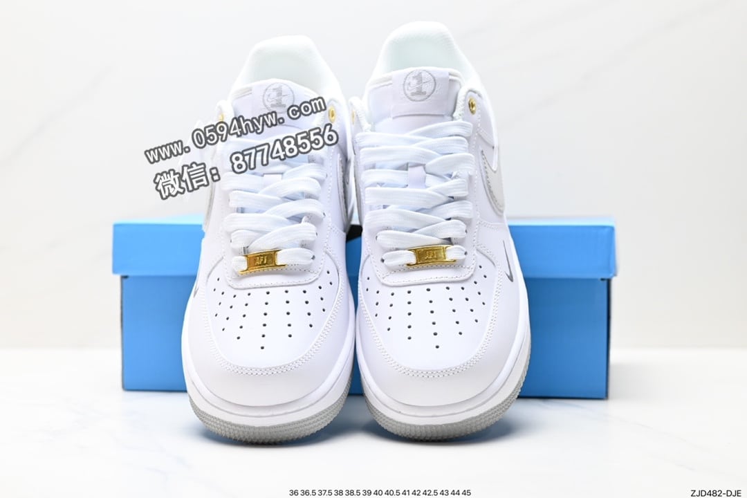 FORCE 1, Air Force 1 - Air Force 1 ‘07 Low 原楦头原纸板
#专注外贸渠道 全掌内置蜂窝气垫
原盒配件 原厂中底钢印、拉帮完美
官方同步上架
货号：XP9688-760