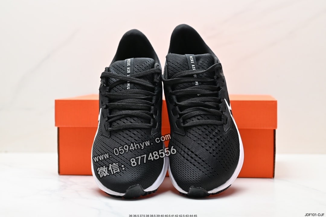 跑步鞋, 登月, Zoom, Pegasus 38, Pegasus, PE, NIKE - Nike Zoom Pegasus 38登月飞马38代 超轻网面透气跑步鞋
货号：CW7356-103