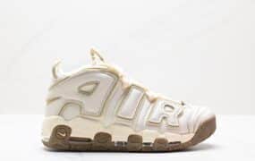 Nike Air More Uptempo OG 耐克 皮蓬全掌气垫篮球鞋 白橙 货号：DM3035-100