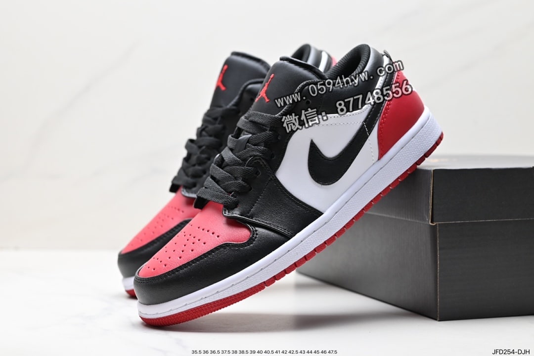 板鞋, 休闲板鞋, Jordan, Air Jordan 1, Air Jordan, 553558 - 品牌：Air Jordan
系列：1 Low
鞋子类型：低帮休闲板鞋
鞋帮高度：无
颜色：黑红脚趾
货号：553558-161