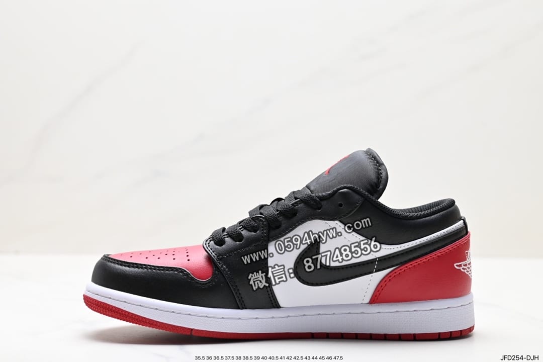 板鞋, 休闲板鞋, Jordan, Air Jordan 1, Air Jordan, 553558 - 品牌：Air Jordan
系列：1 Low
鞋子类型：低帮休闲板鞋
鞋帮高度：无
颜色：黑红脚趾
货号：553558-161