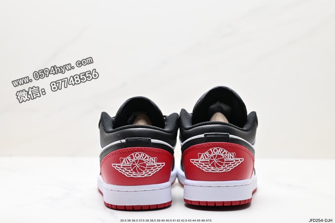 板鞋, 休闲板鞋, Jordan, Air Jordan 1, Air Jordan, 553558 - 品牌：Air Jordan
系列：1 Low
鞋子类型：低帮休闲板鞋
鞋帮高度：无
颜色：黑红脚趾
货号：553558-161