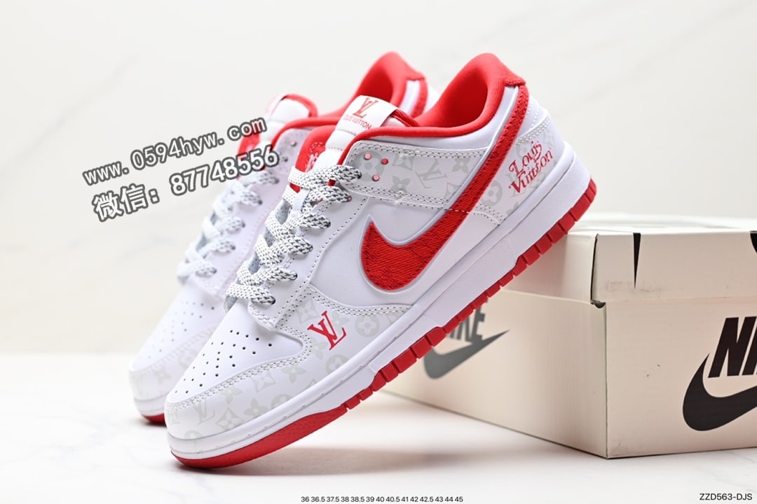 运动鞋, 运动板鞋, 耐克, 板鞋, RO, NIKE, DD1391 - 品牌：耐克Nike
系列：DuNike Low Retro ”DIY高端定制“
鞋子类型：低帮休闲运动板鞋
鞋帮高度：不详
颜色：不详
货号：DD1391-124
尺码：36 36.5 37.5 38 38.5 39 40 40.5 41 42 42.5 43 44 45
ID:ZZD563-DJS