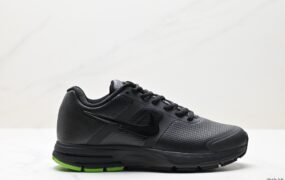 Nike Zoom Pegasus+30 登月飞马 透气跑步鞋