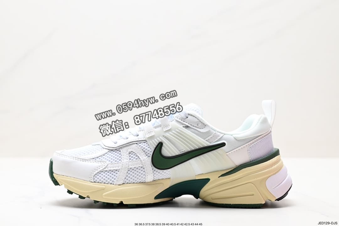 运动鞋, 跑步鞋, 做旧, Swoosh, Nike V2K RUN, NIKE - NIKE V2K RUN 跑步鞋
货号：FD0736