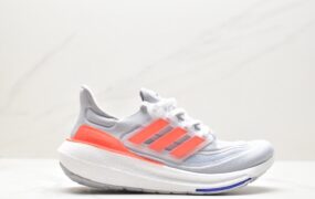 Adidas ULTRABOOST LIGHT轻弹系列 低帮 袜套式 针织 透气 缓震 休闲 运动 慢跑鞋
货号: HQ6340
尺码: 36 36.5 37 38 38.5 39 40 40.5 41 42 42.5 43 44 45 46
ID: JKD268-DJS