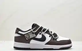 Nike SB DuNike Low 出品 抽绳鞋带 鞋子 货号：DJ6188-002