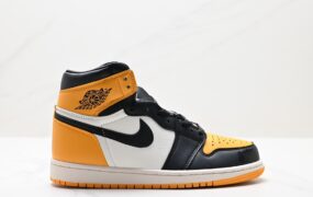 Air Jordan 1 Retro High OG 高帮篮球鞋 货号：555088-063