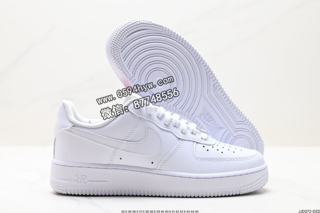 空军一号, 板鞋, Nike Air Force 1 Low, Nike Air Force 1, Nike Air, NIKE, Air Force 1 Low, Air Force 1 - 耐克Nike Air Force 1 Low  空军一号低帮百搭休闲运动板鞋。柔软、弹性十足的缓震性能和出色的中底设计，横跨复古与现代的外型结合，造就出风靡全球三十多年的Force 1。
货号：315122-111
尺码:36 36.5 37.5 38 38.5 39 40 40.5 41 42 42.5 43 44 45
ID:JJD372-DZD