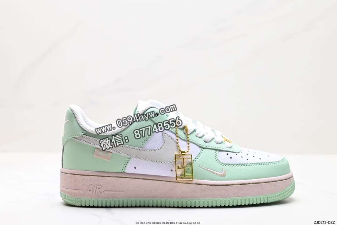 Air Force 1 ‘07 Low 原楦头原纸板 高帮篮球鞋 货号: DB3301-099