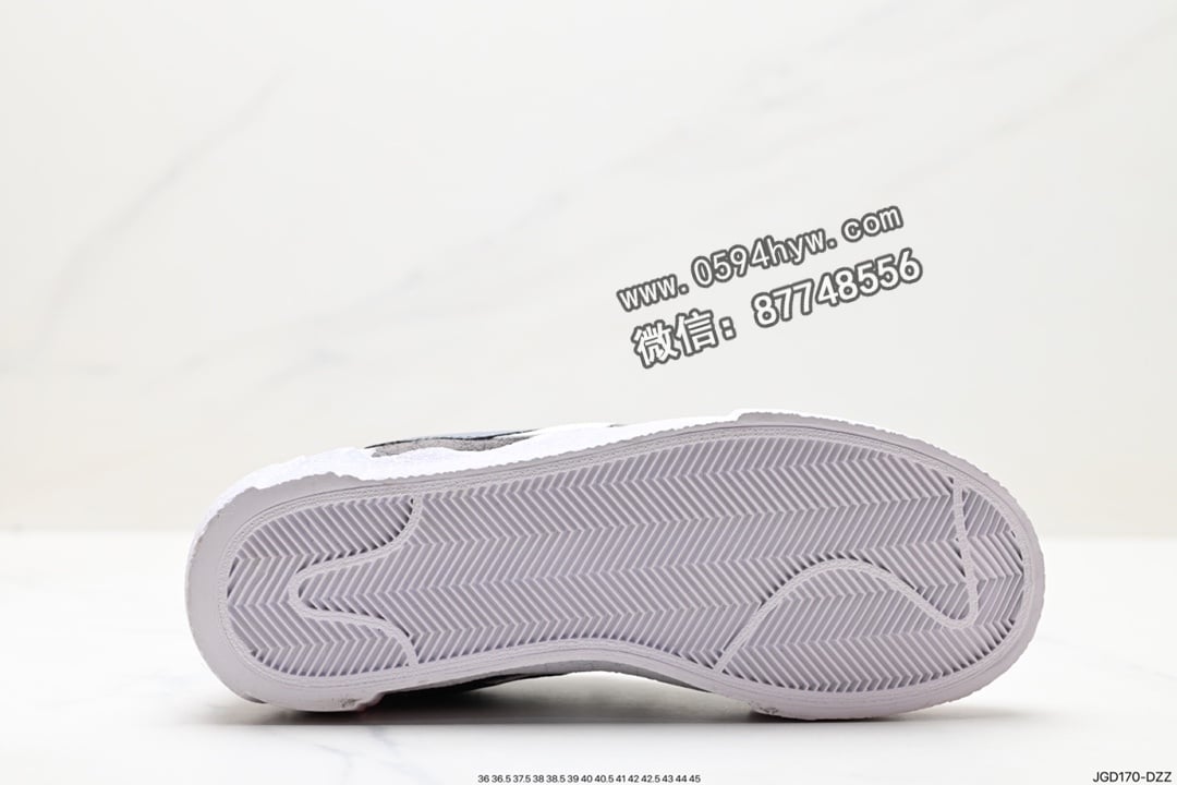 板鞋, 开拓者, 低帮板鞋, Sacai X nike Blazer Low, Sacai, Nike Blazer, NIKE, Blazer - SACAI x Nike Blazer Low 重叠设计开拓者低帮板鞋 货号：DM7901-100