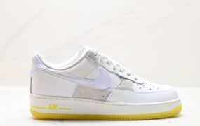 Air Force 1 ‘07 Low 原楦头原纸板 鞋子类型: 空军版型 颜色: 无 品牌: Air Force 货号：FQ0709-100