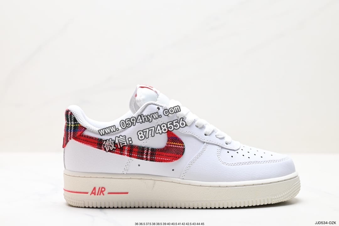 Nike Air Force 1 Low  空军一号低帮百搭休闲运动板鞋。货号：CZ0337-001