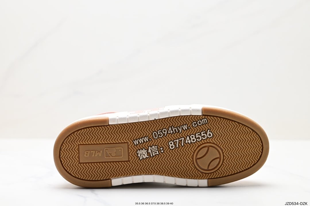 MLB 韩国 F&F 运动鞋 4cm增高白色 货号:3ASXCBO3N 运动鞋, 跑鞋, 联名, 老爹鞋, 慢跑鞋, MLB, 2023 - MLB 韩国 F&F 运动鞋 4cm增高白色 货号:3ASXCBO3N