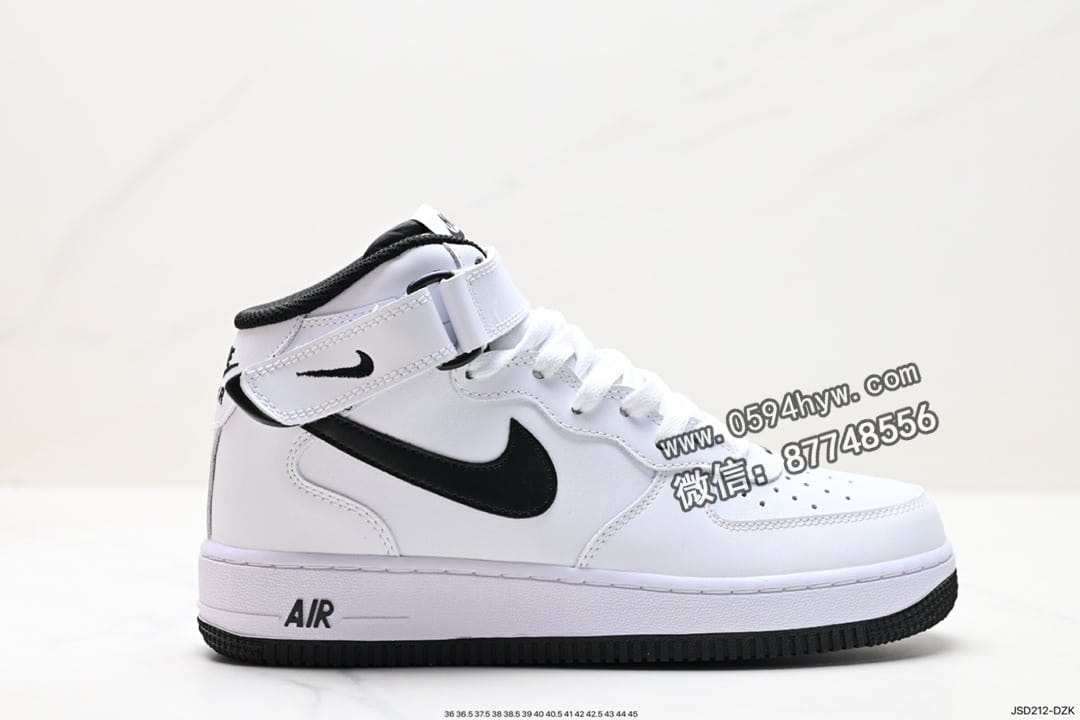 Air Force 1 ‘07 Low 原楦头原纸板品牌：Air Force
系列：1 ’07 Low
鞋子类型：低帮鞋
鞋帮高度：无
货号：DV0806-101
