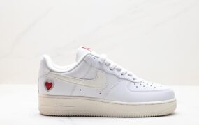 耐克Nike Air Force 1 Low 空军一号低帮板鞋 货号：FV0392-101