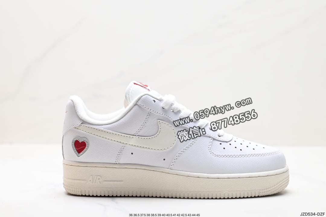 耐克Nike Air Force 1 Low 空军一号低帮板鞋 货号：FV0392-101