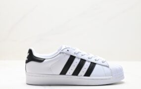 阿迪达斯 Adidas 三叶草 Originals Superstar Pride RM 贝壳头系列 低帮 经典百搭 休闲运动板鞋 货号：AQ3091