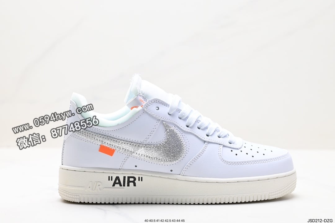 Air Force 1 ‘07 Low 原楦头原纸板 品牌:Nike 系列:Air Force 1 鞋子类型:低帮篮球鞋 颜色:未提及 货号:AO4297-100