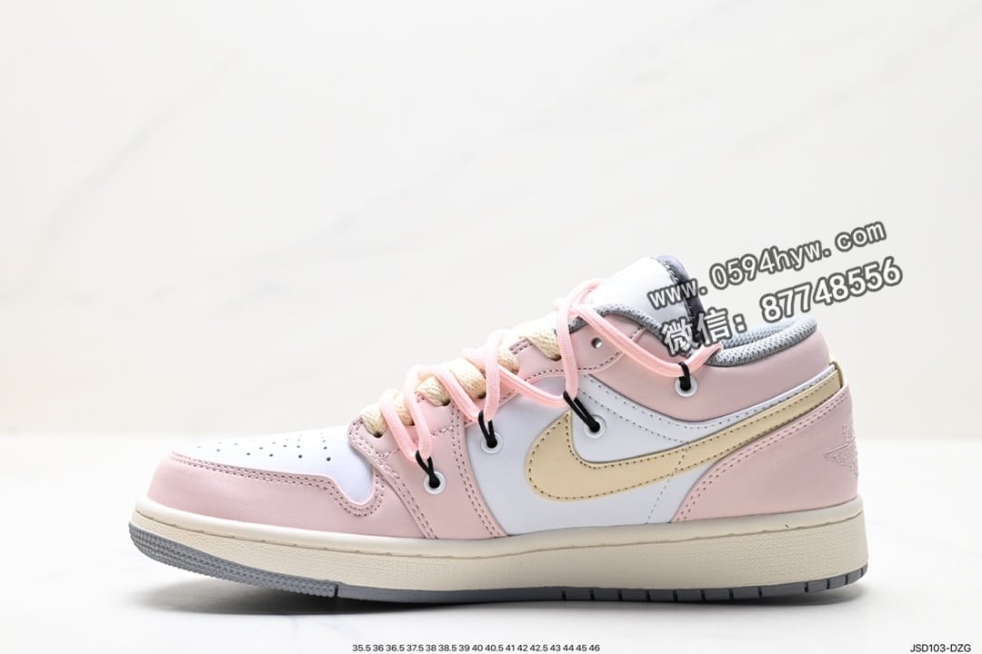 篮球鞋, 低帮篮球鞋, SB Dunk Low, Nike SB Dunk Low, Nike SB Dunk, Nike SB, NIKE, Dunk - Nike SB Dunk Low 鞋带抽绳鞋 品牌：Nike 系列：SB Dunk 鞋子类型：低帮篮球鞋 颜色：无 货号：553558-062 尺码：35.5-47.5 ID：JSD103-DZG