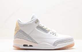 Air Jordan 3 Retro ”Hide and Sneak“ 白灰棕 AJ3 乔丹3代 aj3 乔3 白灰棕 乔丹篮球鞋系列 该款以白色搭配灰棕细节，辅以标志性的爆裂纹元素，经典的白色荔枝皮鞋身，辅以醒目爆裂纹点缀，深灰棕色的细节装扮让吸睛指爆表，颇有摩卡的既视感。
货号：FJ9479-100
尺码：36 36.5 37.5 38 38.5 39 40 40.5 41 42 42.5 43 44 44.5 45 46 47.5
ID:ZSD535-DZR