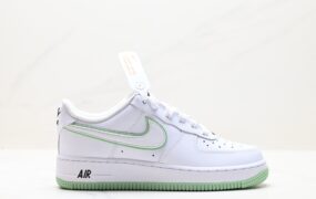 Nike Air Force 1 Low  空军一号低帮百搭休闲运动板鞋 货号：CT3839-108