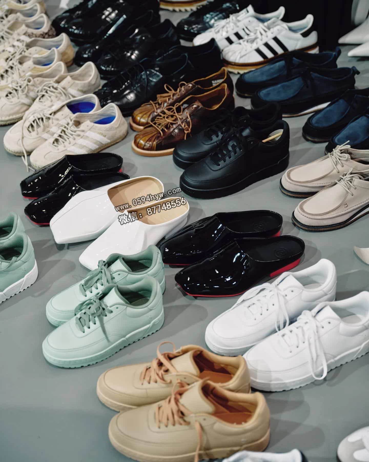 陈冠希, 三叶草, Superstar, CLOT, adidas Originals, Adidas - 三叶草与CLOT合作推出鞋款，惊艳亮相，其中更有创意洞洞鞋！