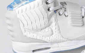 首次现身！Air Yeezy 2惊艳登场，让你目不转睛！