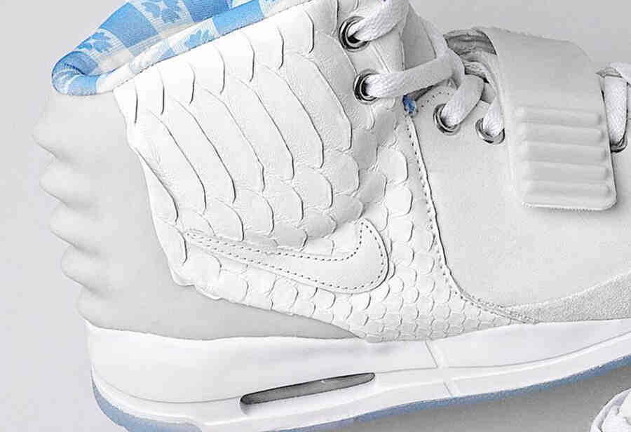 首次现身！Air Yeezy 2惊艳登场，让你目不转睛！