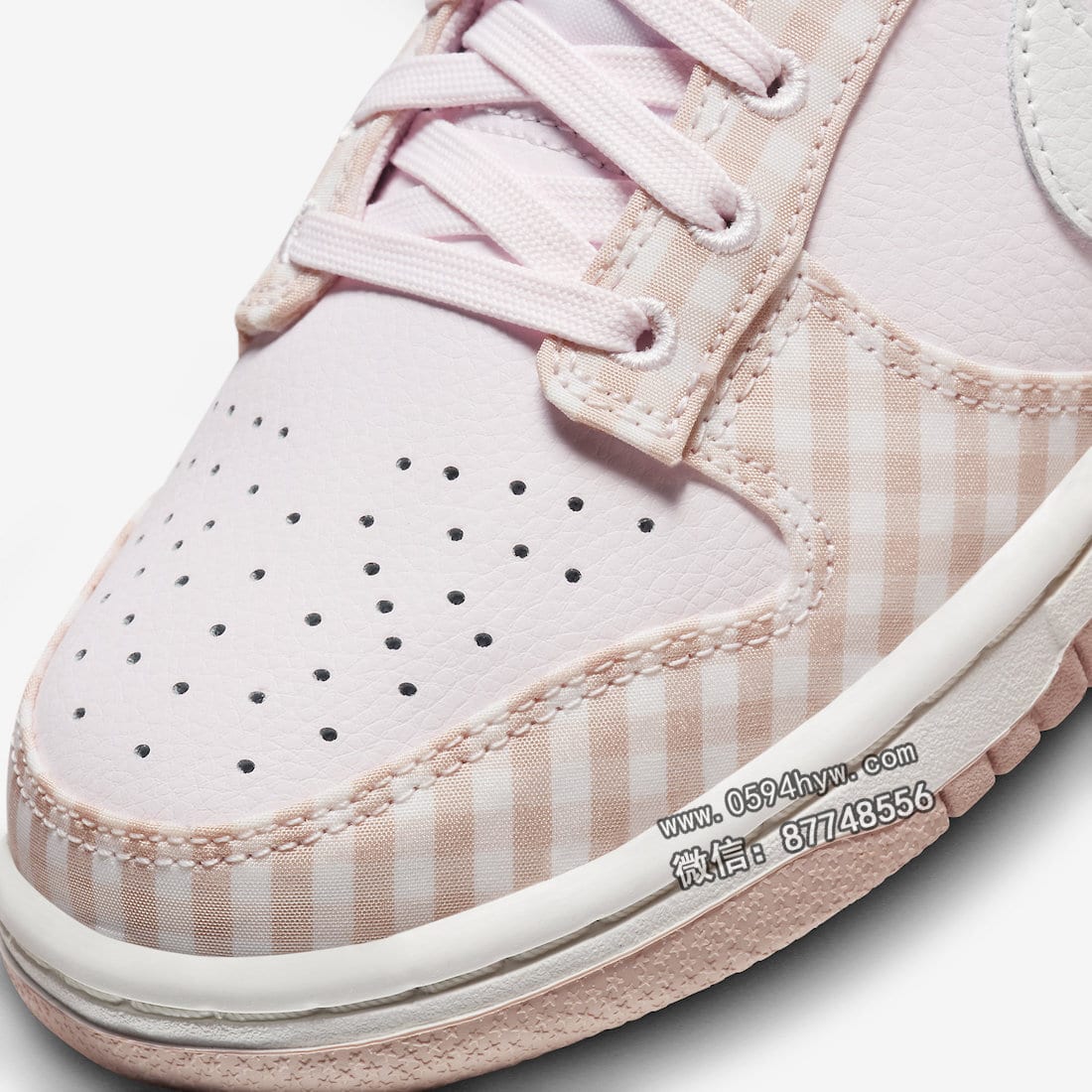 WMNS, Pink Gingham, Nike Dunk Low, Nike Dunk, NIKE, FB9881-600, Dunk Low, Dunk - 全新配色 Nike Dunk Low 悄然推出，尽显甜美少女风范！