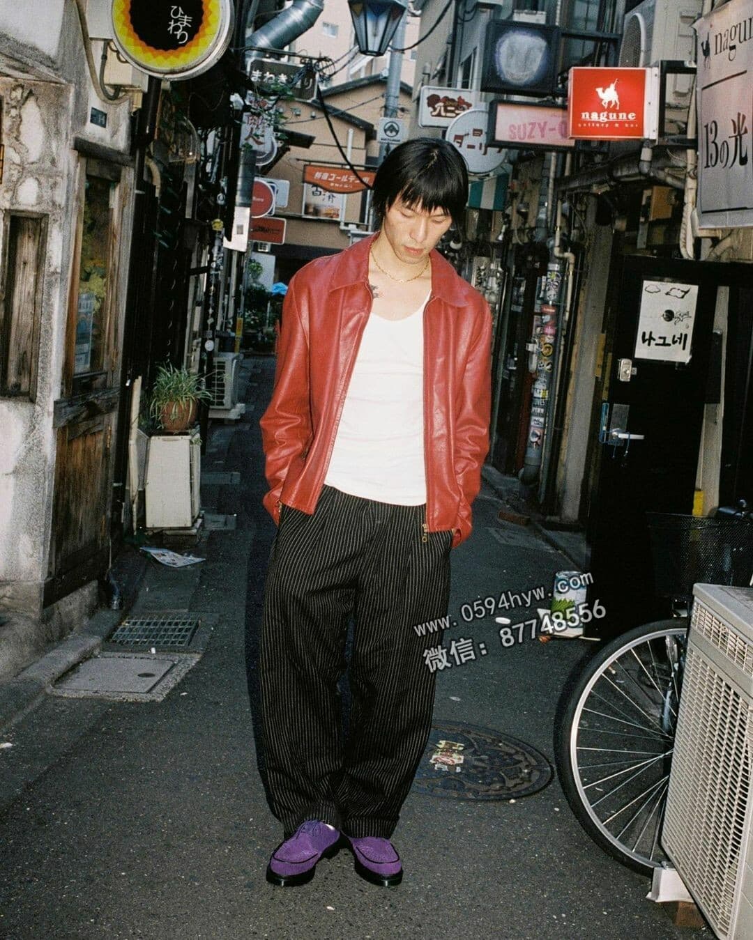 联名, Supreme, Dr. Martens, 2023 - 新款Supreme联名鞋款亮相！创新编织鞋面帅气十足！