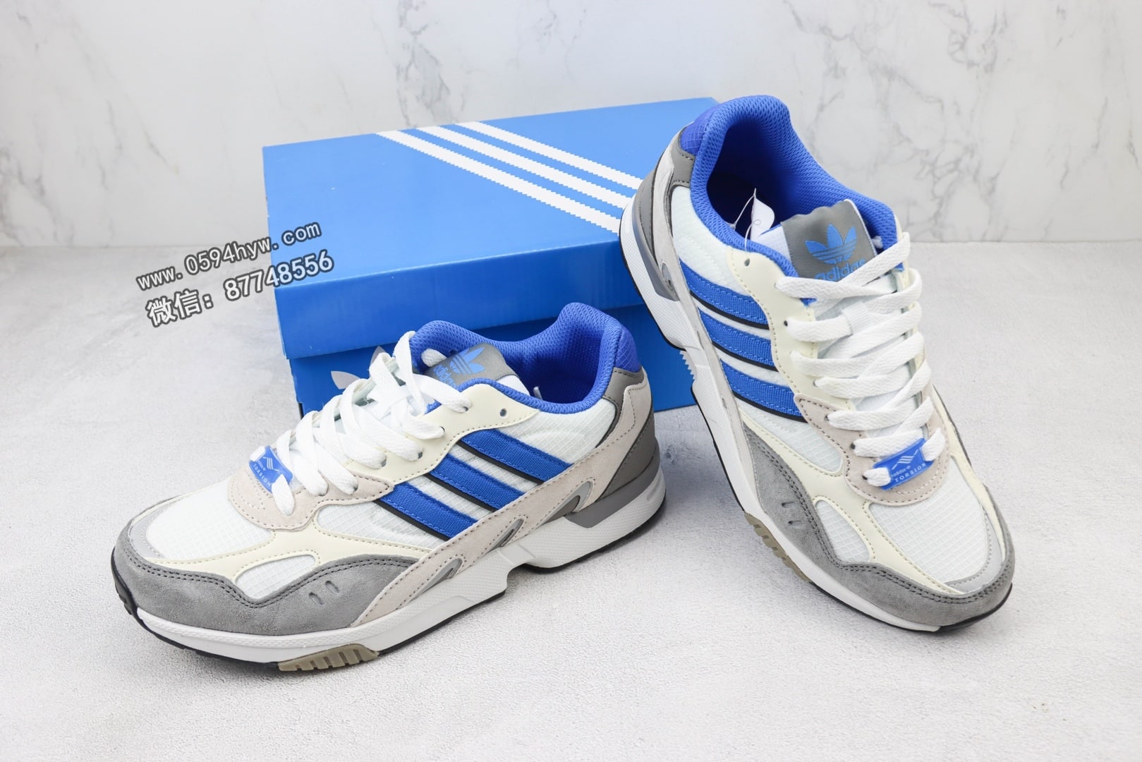 Adidasidas originals Torsion 复古运动鞋 灰蓝 货号：IE4213