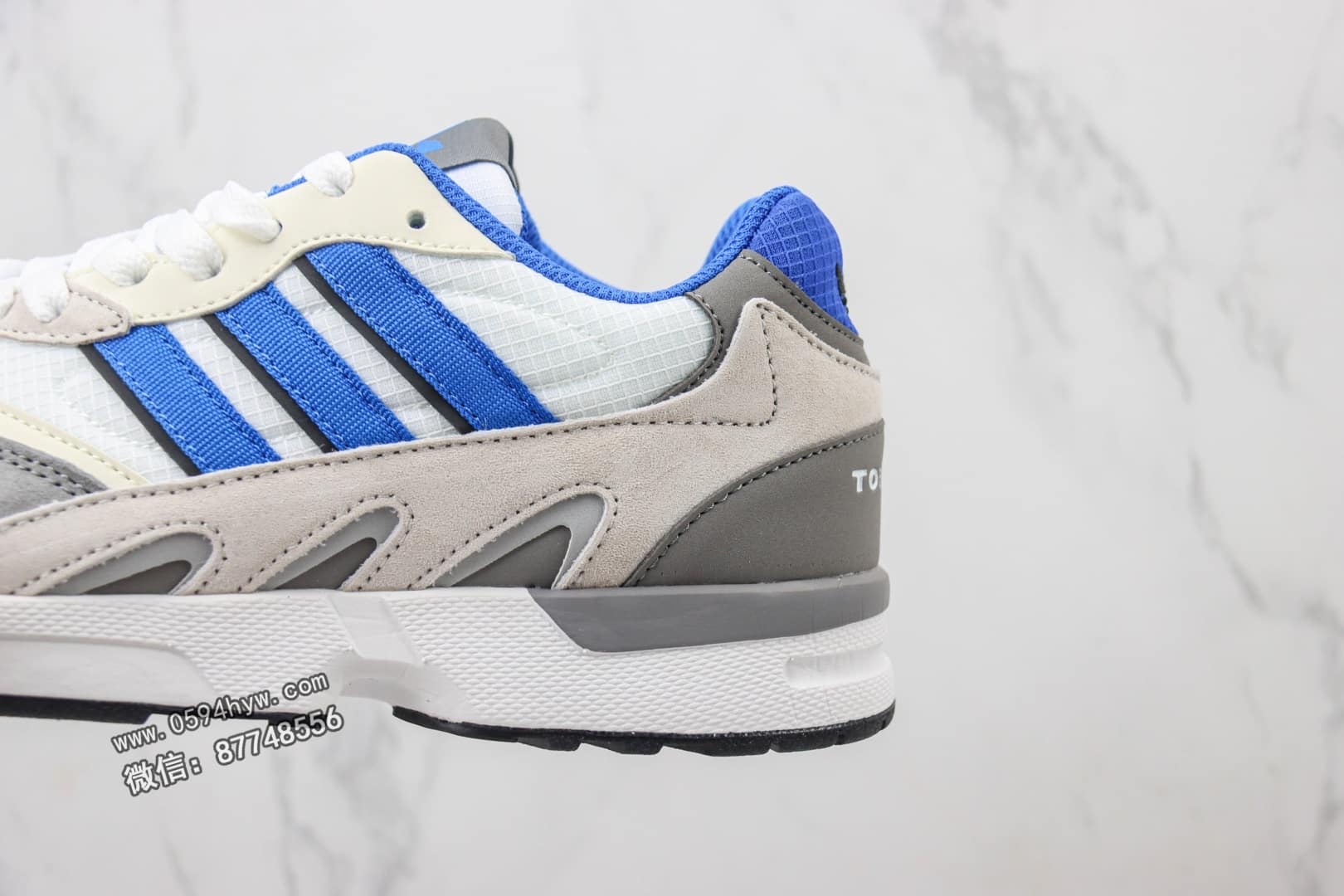 Adidasidas originals Torsion 复古运动鞋 灰蓝 货号：IE4213