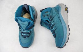 HOKA ONE ONE Kaha 2 GTX 高帮 户外功能运动鞋 编码：HEY1K