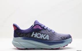 HOKA M CHALLENGER ATR 7 鞋子类型:跑鞋 鞋底厚度:超厚 颜色:未提及 货号:1134499