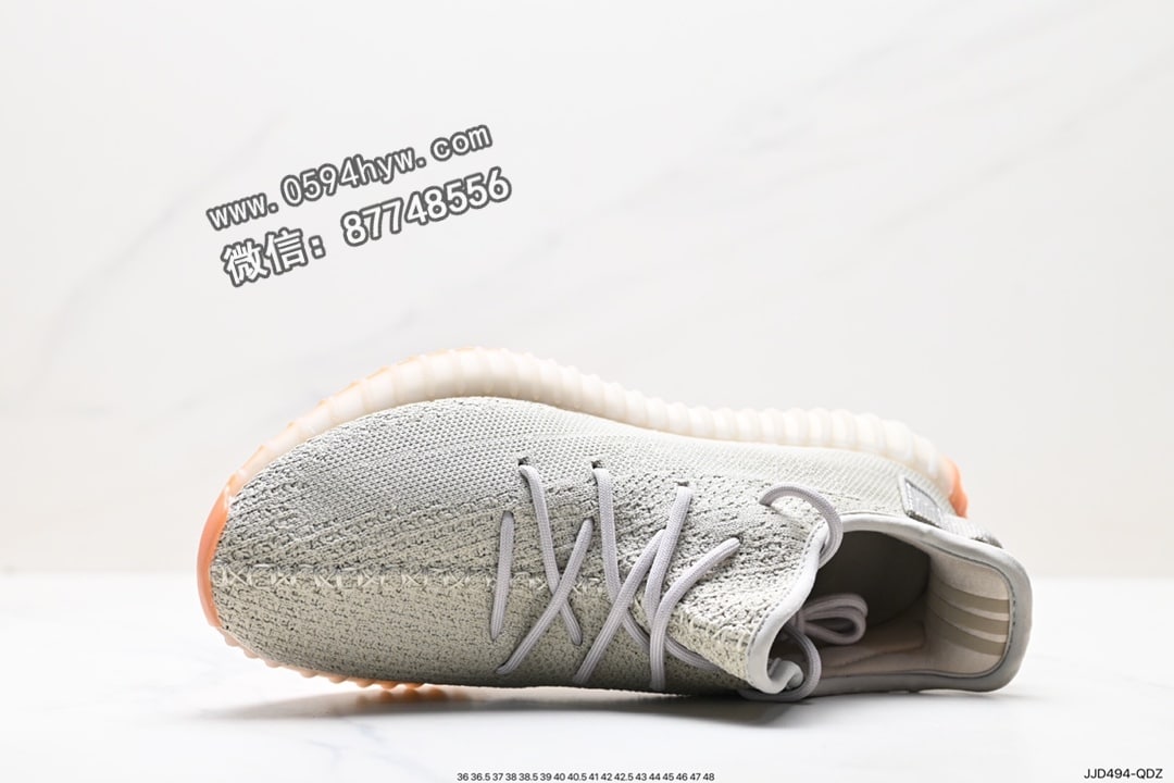 运动鞋, 休闲运动鞋, Yeezy Boost 350, Yeezy, Boost, adidas Yeezy Boost 350, adidas Yeezy, Adidas - 阿迪达斯 Adidas Yeezy Boost 350V2 鞋子类型：休闲运动鞋 货号: BB1826