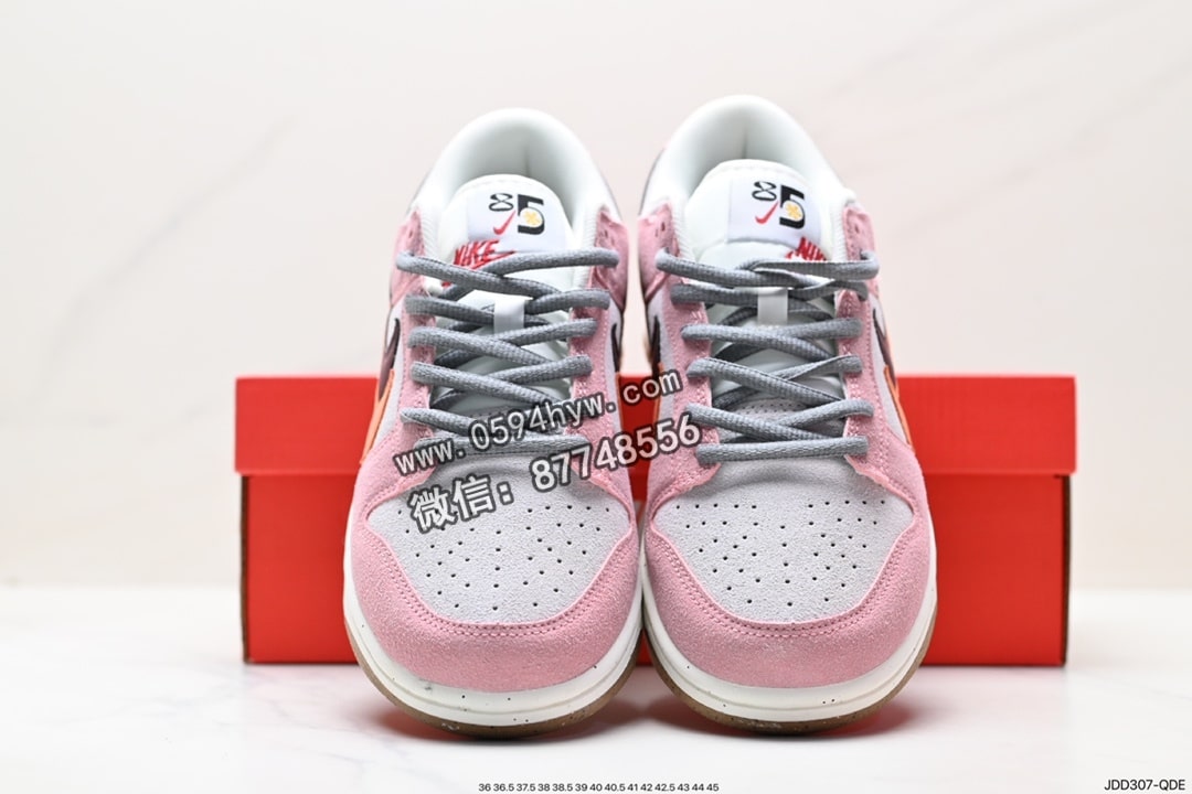 耐克, 板鞋, 明星, Zoom, SB Dunk Low Pro, SB Dunk Low, RO, Nike SB Dunk Low, Nike SB Dunk, Nike SB, NIKE, Dunk Low, Dunk, 85, 580, 2023, 07 - 耐克 Nike SB DuNike Low Pro 鞋款 复古低帮 头层皮 休闲运动滑板板鞋货号：DD9457-100 库存尺码：36-45ID: JDD307-QDE