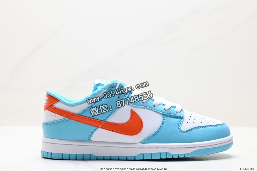 NIKE SB DuNike Low 篮球鞋 官方货号：DV0833 102 尺码：35.5 36 36.5 37.5 38 38.5 39 40 40.5 41 42 42.5 43 44 44.5 45 46 ID:JED259-QDE