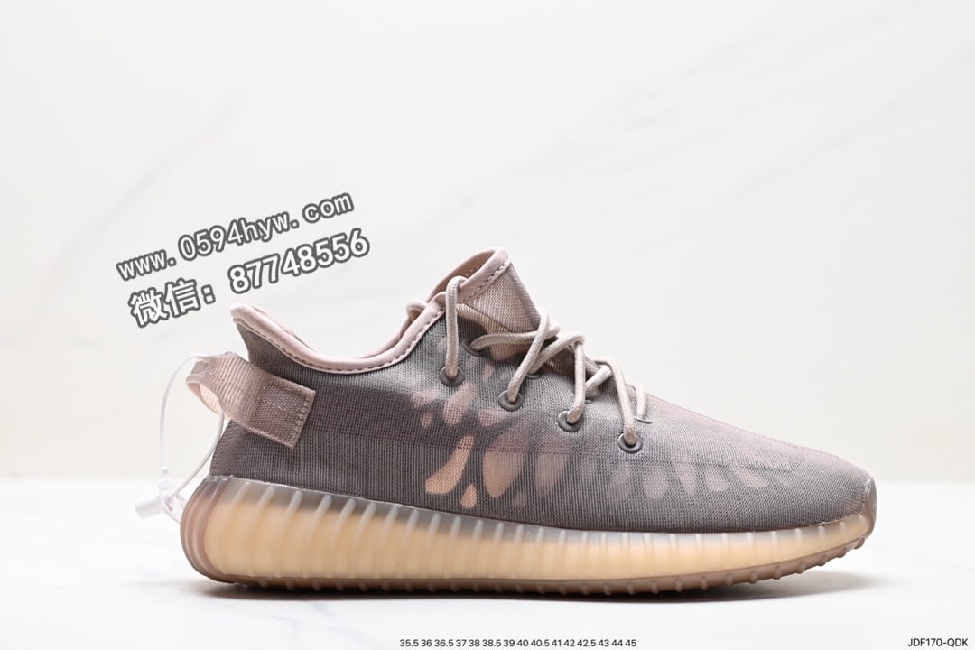 Adidas Yeezy Boost 350 V2 Mono Ice 鞋款 货号：GW2869