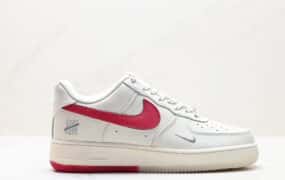 品牌：耐克Nike系列：Air Force 1鞋子类型：低帮百搭休闲运动板鞋鞋帮高度：低帮货号：BS9055-732