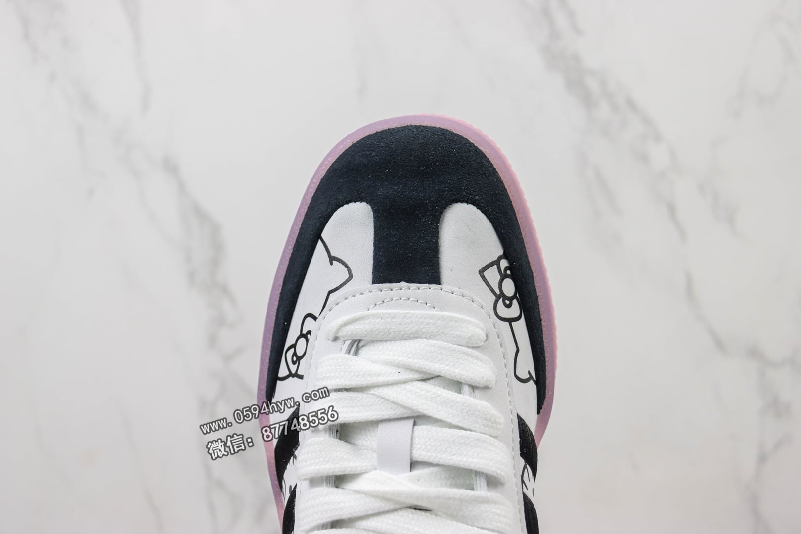 KITH x Clarks x Adidasidas Originals 8th Street Samba 桑巴 hello Kitty 凯蒂猫桑巴训练鞋 货号：IG4450