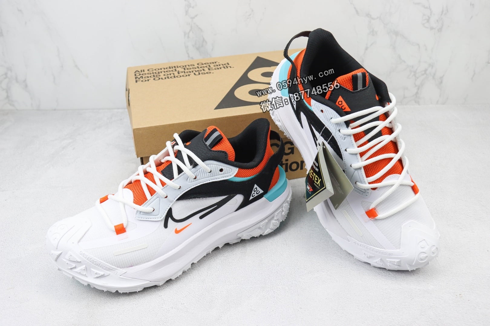 Nike ACG MOUNTAIN FLY 2 LOW户外登山系列 低帮休闲运动徒步鞋 白黑橙色 货号：DV7904-012 编码：AEE1G